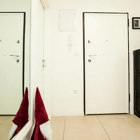 Little Violet - Balcony & Free Parking Apartman Zára
